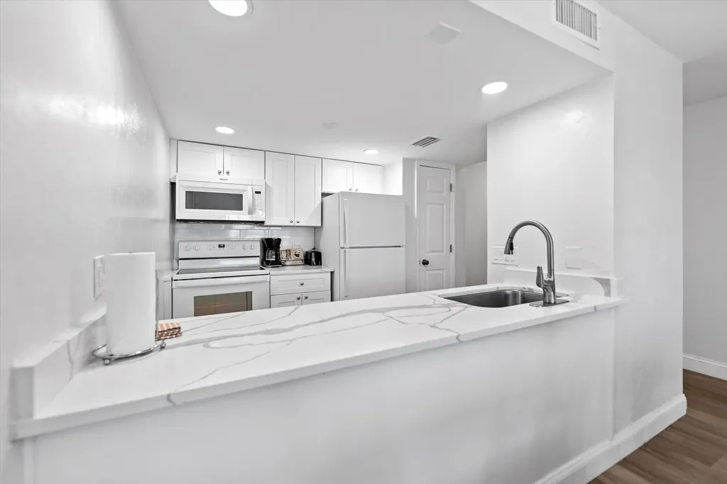 2323 Beach Villas Captiva FL 33924