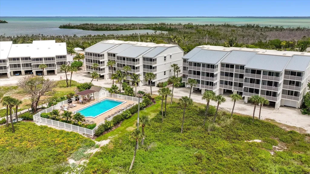 2323 Beach Villas Captiva FL 33924