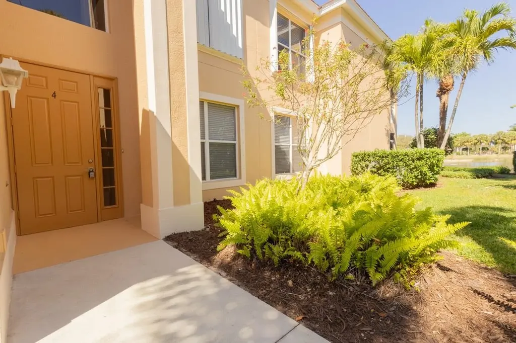 13020 Sandy Key Bend North Fort Myers FL 33903