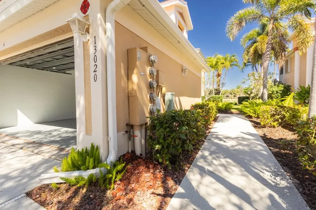 13020 Sandy Key Bend North Fort Myers FL 33903