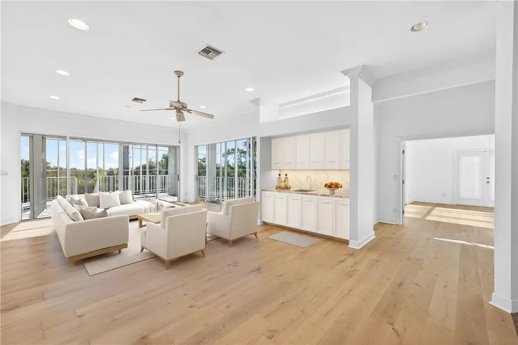 5105 Joewood Drive Sanibel FL 33957