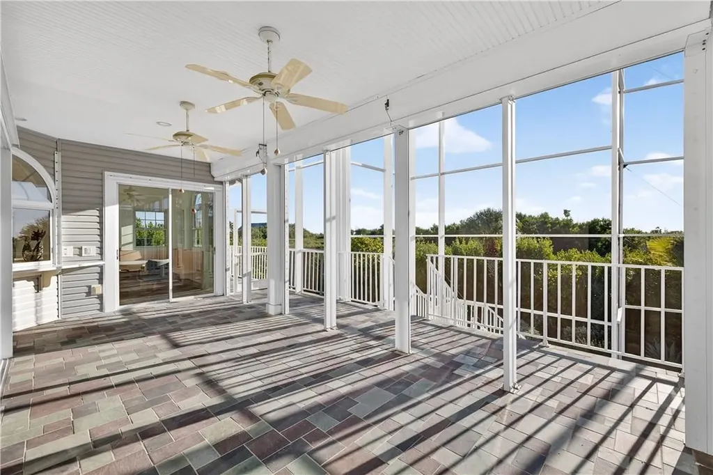5105 Joewood Drive Sanibel FL 33957