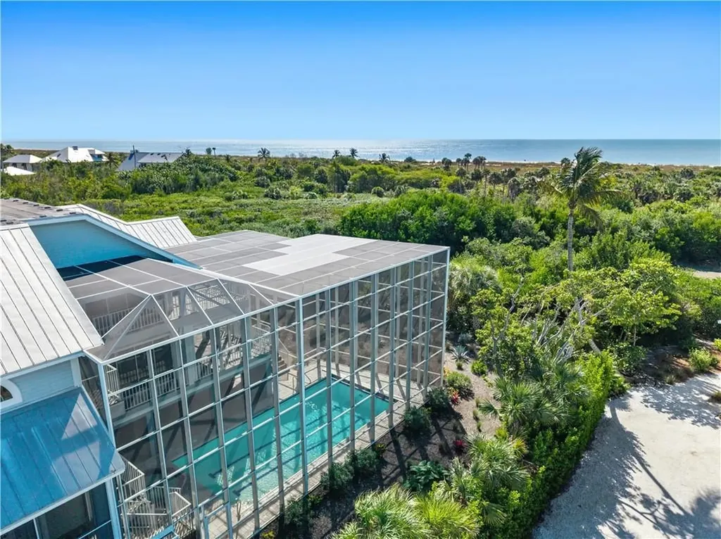 5105 Joewood Drive Sanibel FL 33957