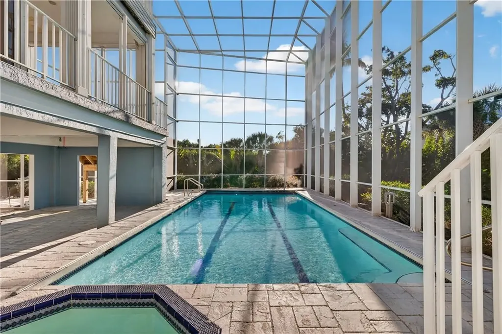 5105 Joewood Drive Sanibel FL 33957