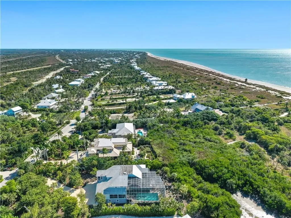 5105 Joewood Drive Sanibel FL 33957