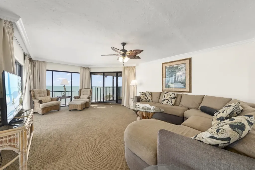 2445 W Gulf Drive Sanibel FL 33957