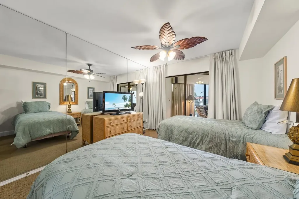 2445 W Gulf Drive Sanibel FL 33957