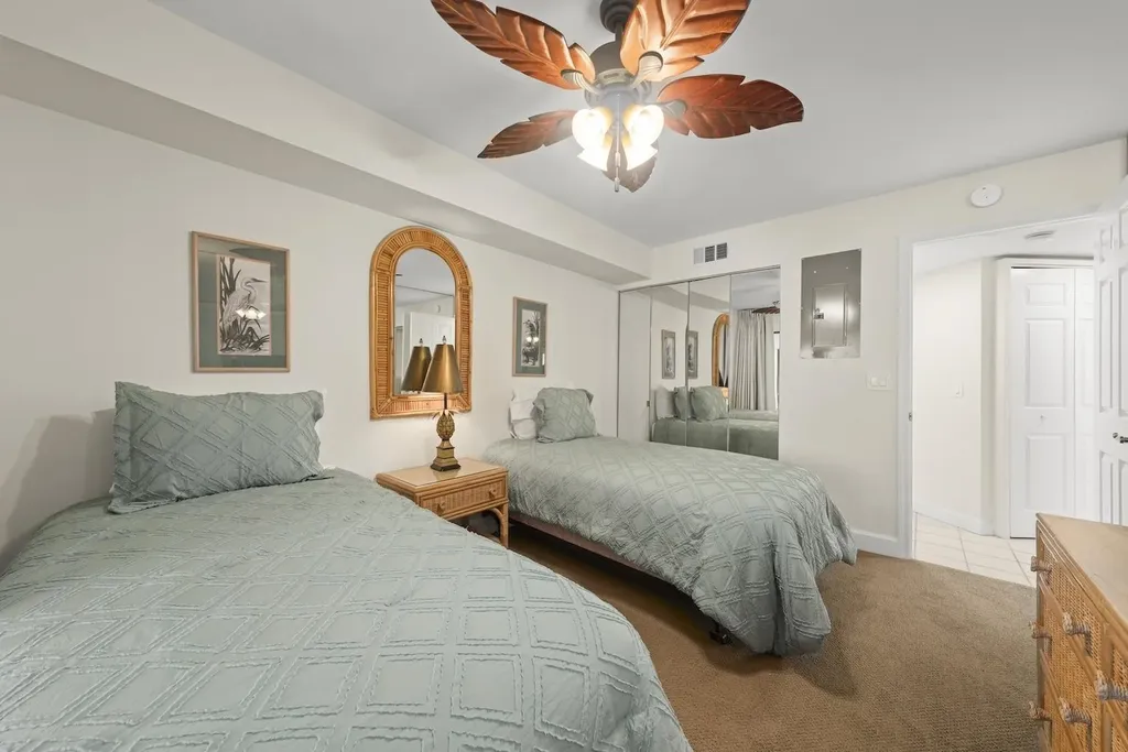 2445 W Gulf Drive Sanibel FL 33957