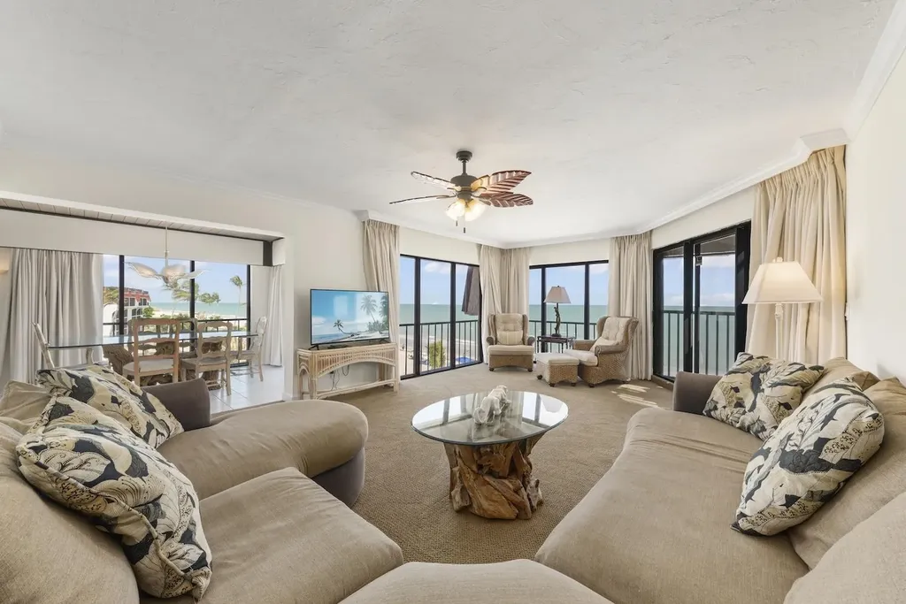 2445 W Gulf Drive Sanibel FL 33957