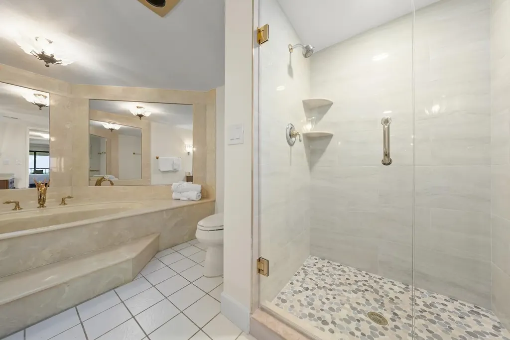 2445 W Gulf Drive Sanibel FL 33957