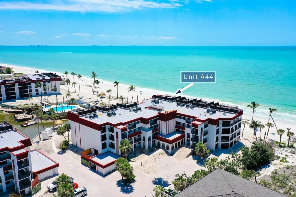 2445 W Gulf Drive Sanibel FL 33957