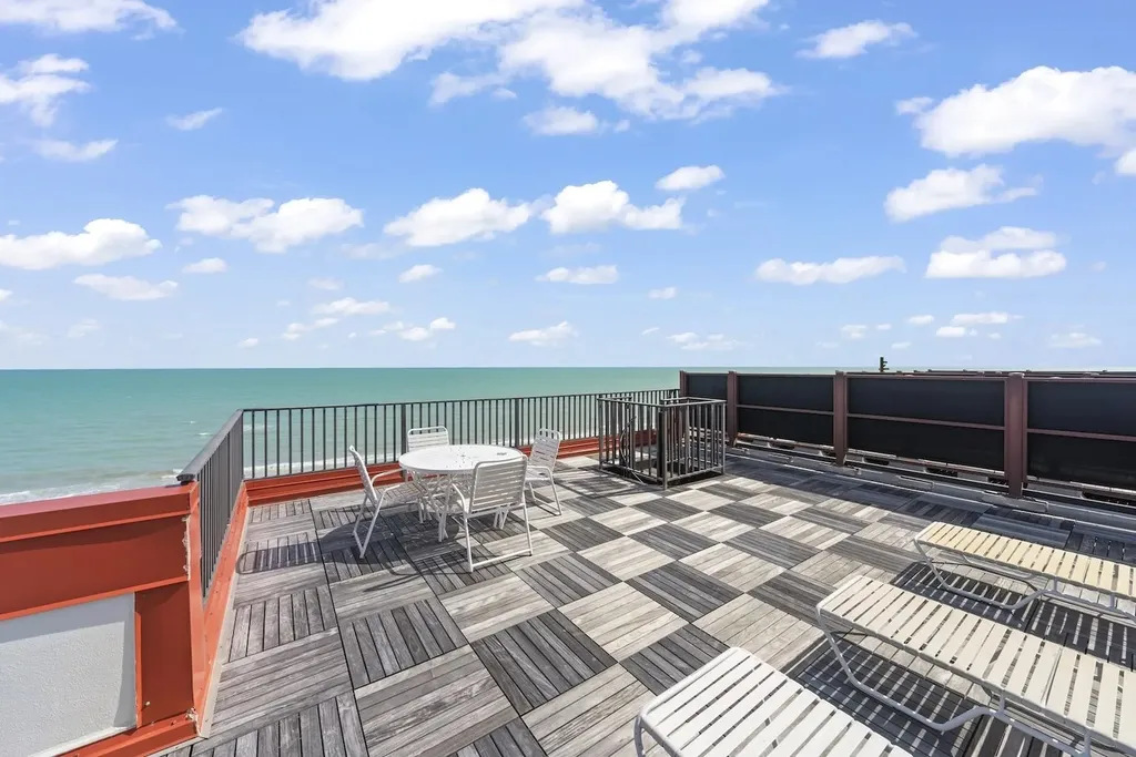 2445 W Gulf Drive Sanibel FL 33957
