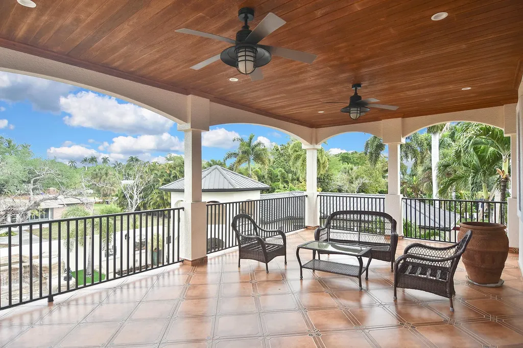 1229 Plumosa Drive Fort Myers FL 33901