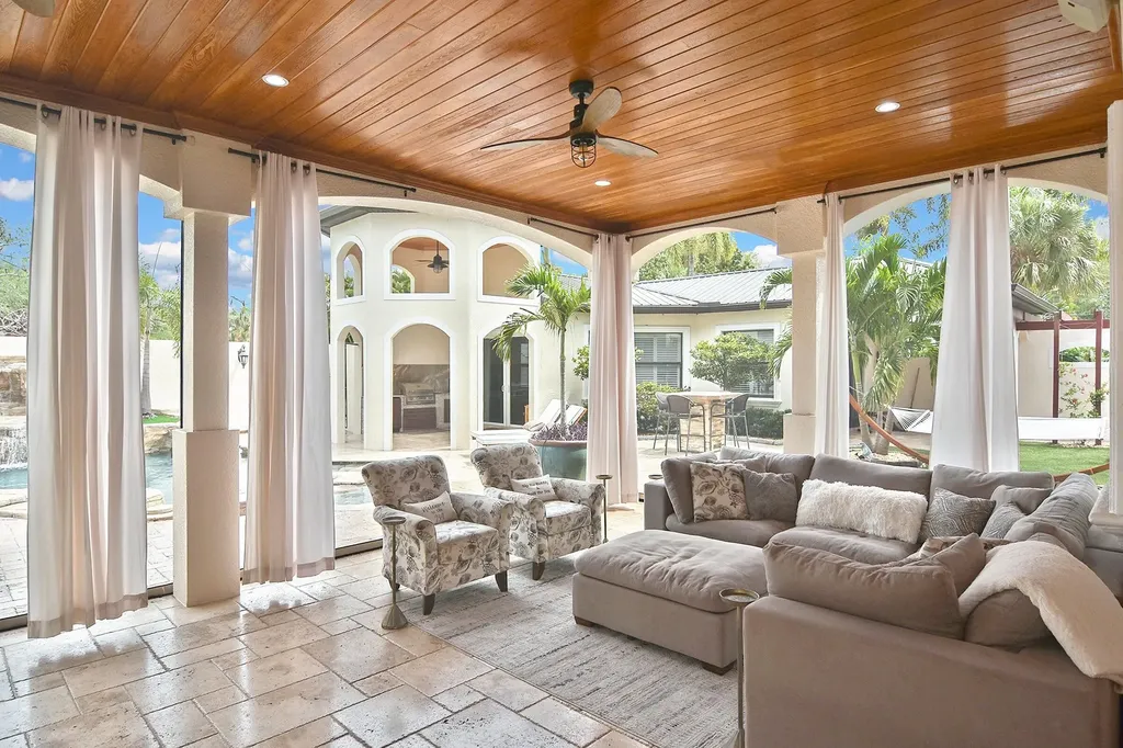 1229 Plumosa Drive Fort Myers FL 33901