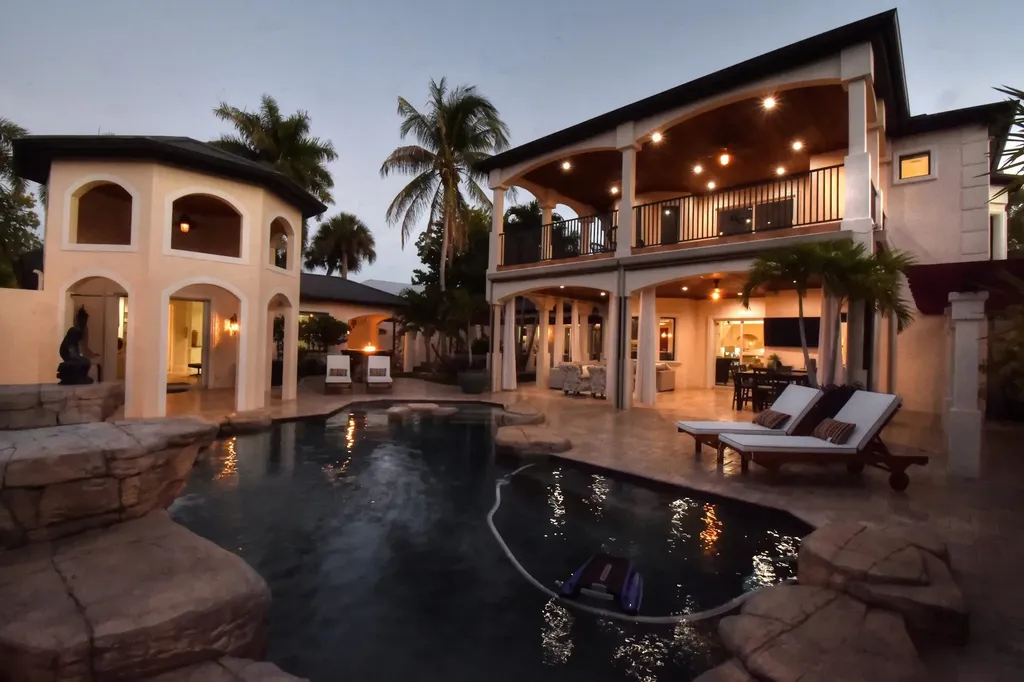 1229 Plumosa Drive Fort Myers FL 33901