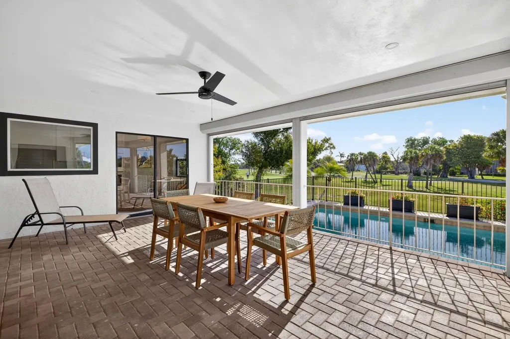 1304 Par View Drive Sanibel FL 33957
