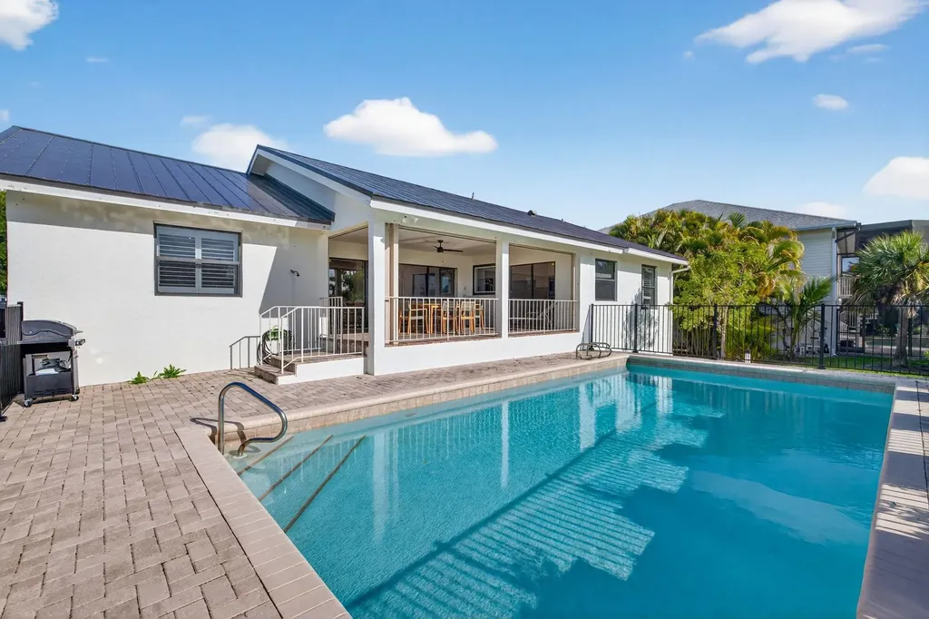 1304 Par View Drive Sanibel FL 33957