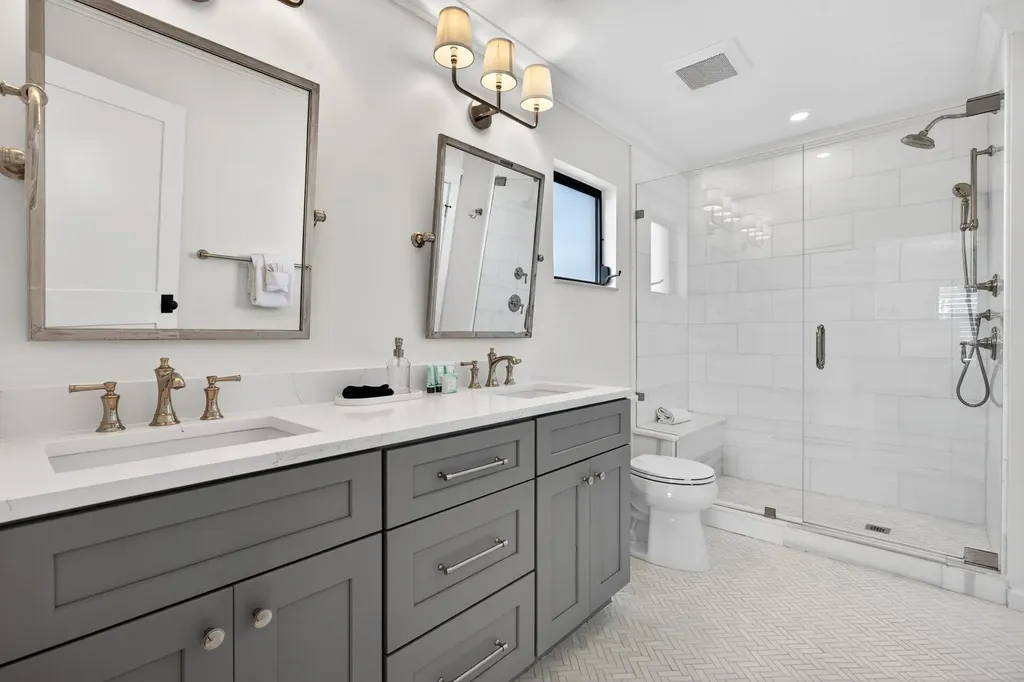 1304 Par View Drive Sanibel FL 33957