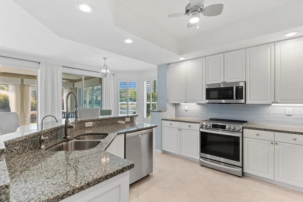 24371 Sandpiper Isle Way Bonita Springs FL 34134