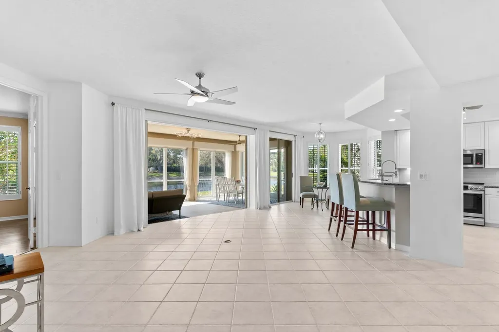 24371 Sandpiper Isle Way Bonita Springs FL 34134