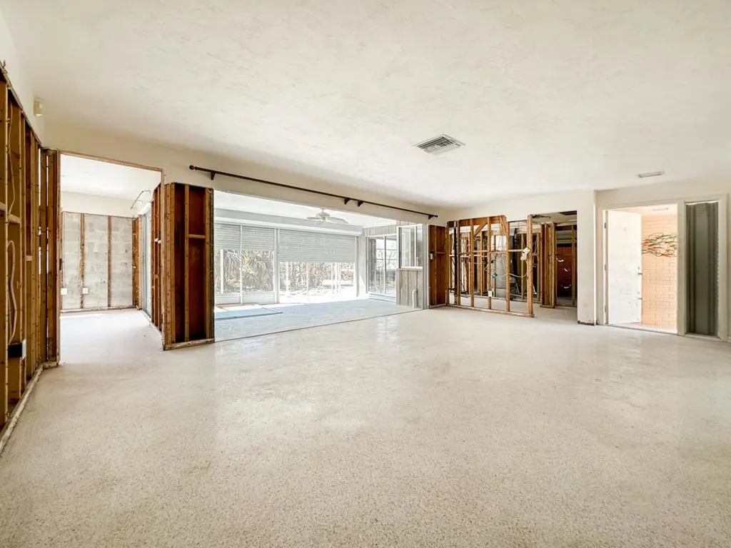 1314 Tahiti Drive Sanibel FL 33957