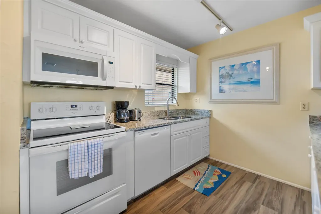 5117 Sea Bell Road Sanibel FL 33957