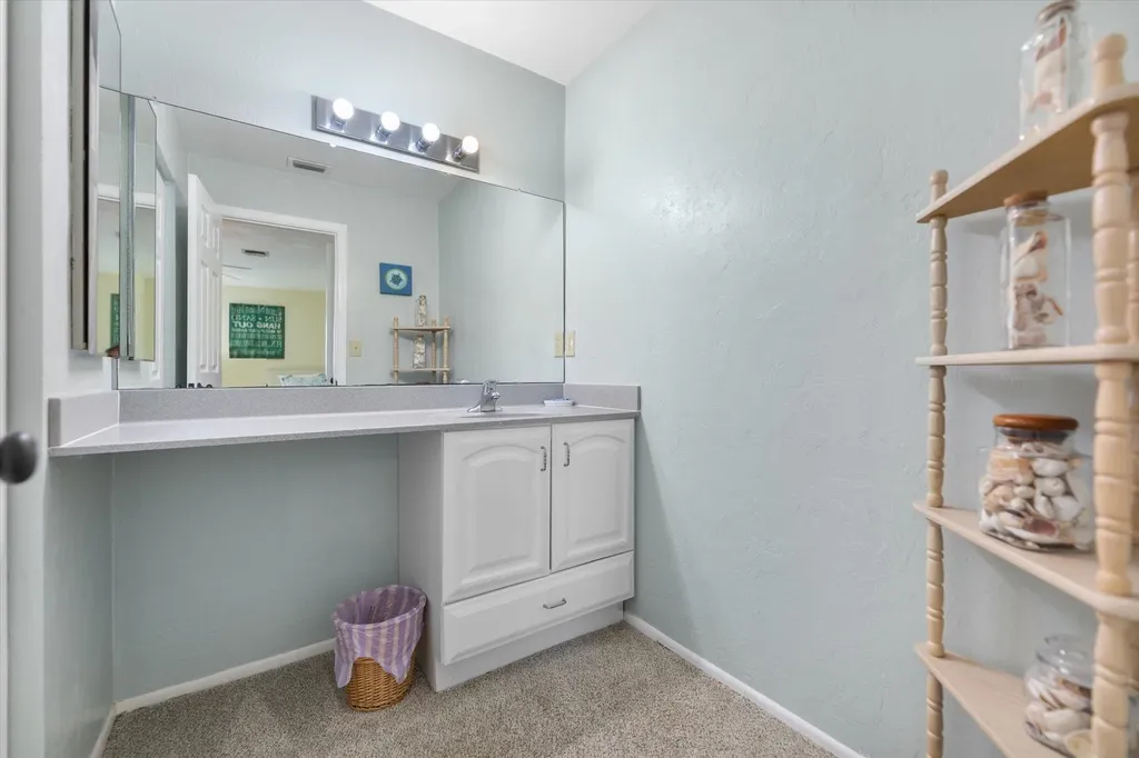 5117 Sea Bell Road Sanibel FL 33957