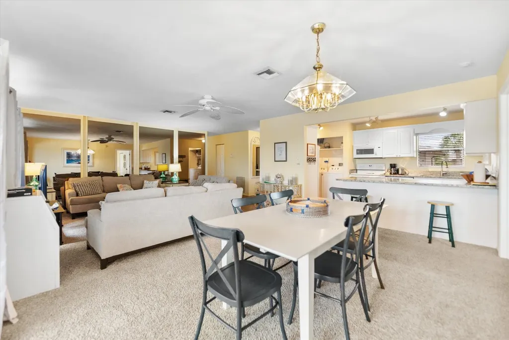 5117 Sea Bell Road Sanibel FL 33957