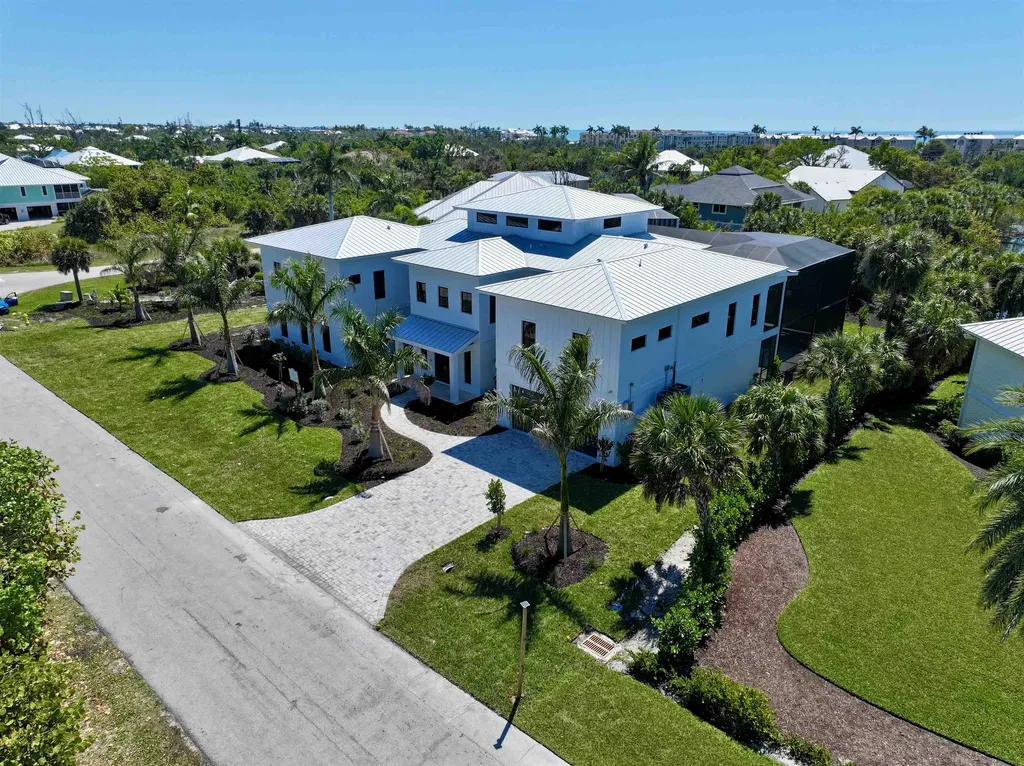 3324 Saint Kilda Road Sanibel FL 33957