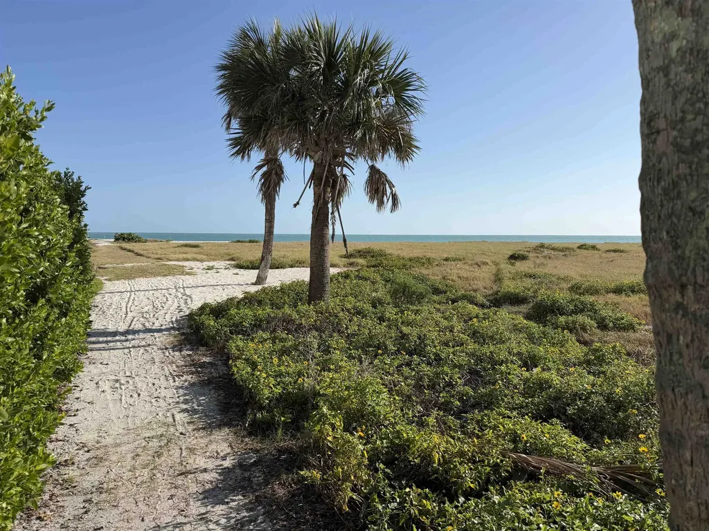 3324 Saint Kilda Road Sanibel FL 33957