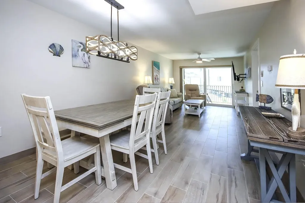 1246 Fulgur Street Sanibel FL 33957