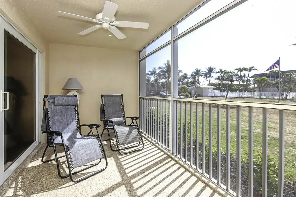 1246 Fulgur Street Sanibel FL 33957