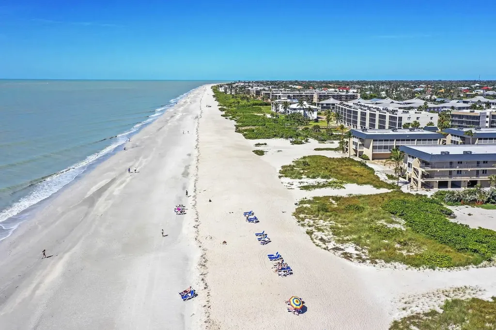 1246 Fulgur Street Sanibel FL 33957