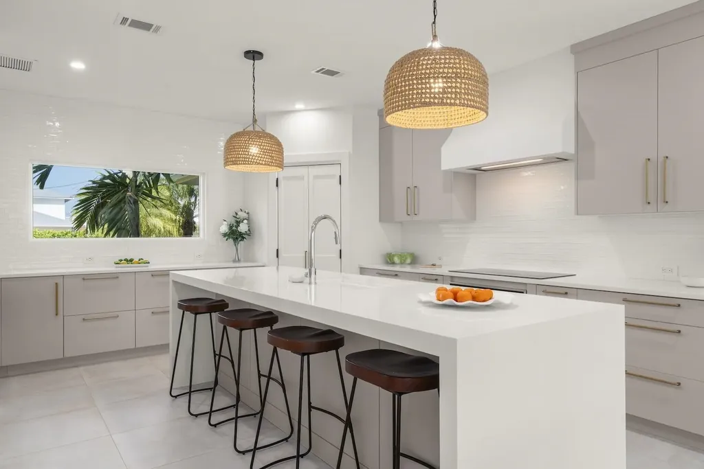 1146 Golden Olive Court Sanibel FL 33957