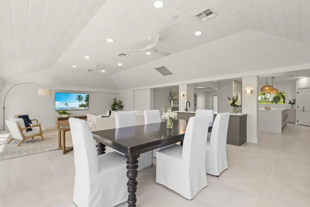 1146 Golden Olive Court Sanibel FL 33957