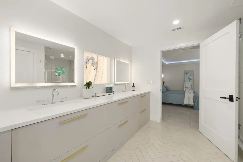 1146 Golden Olive Court Sanibel FL 33957