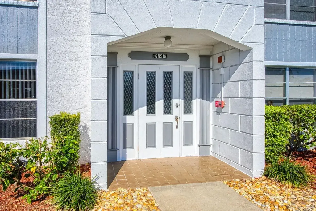 6898 Sandtrap Drive Fort Myers FL 33919