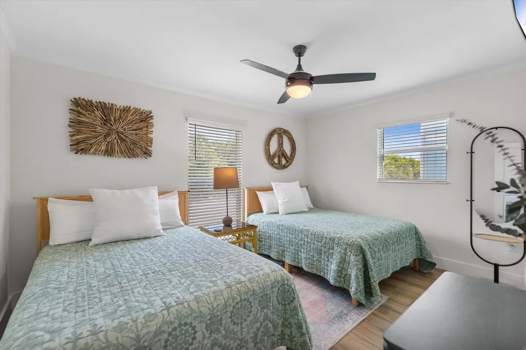 2840 W Gulf Drive Sanibel FL 33957