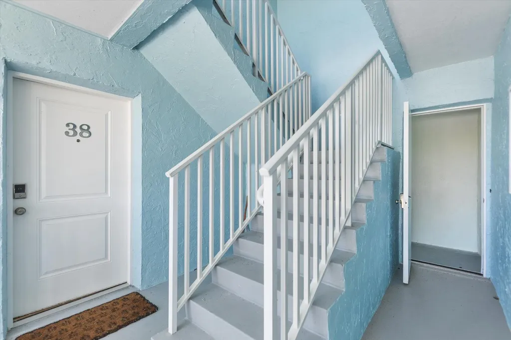 2840 W Gulf Drive Sanibel FL 33957