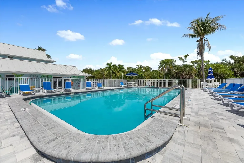 2840 W Gulf Drive Sanibel FL 33957