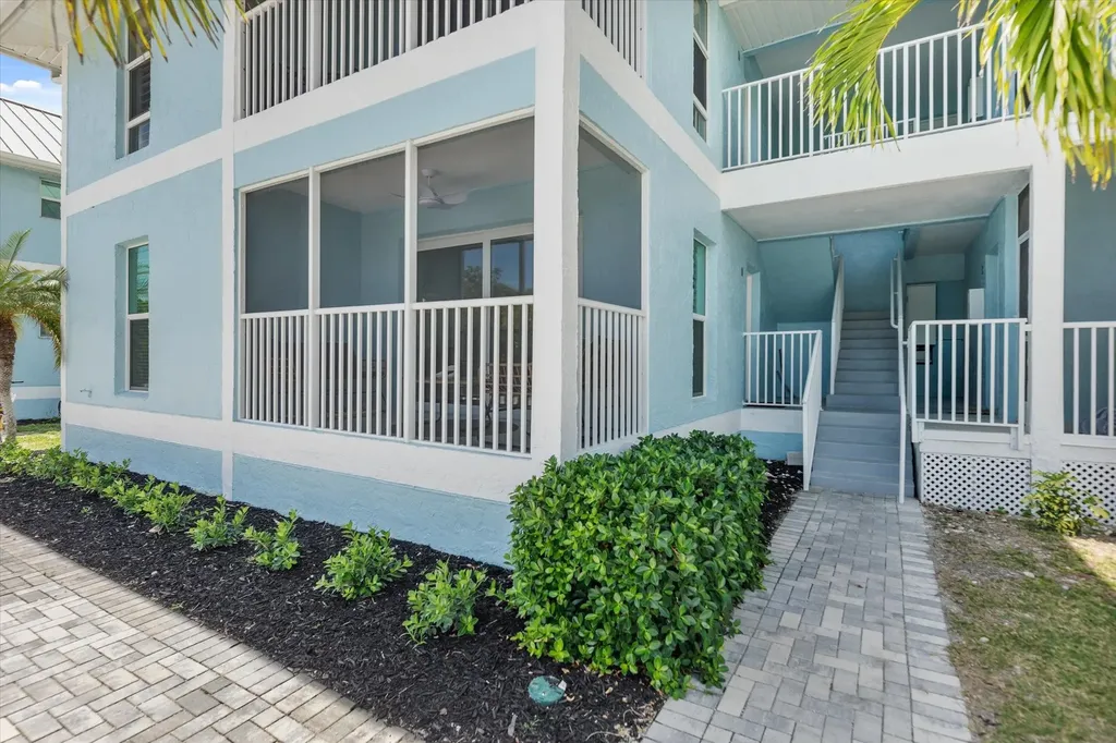 2840 W Gulf Drive Sanibel FL 33957