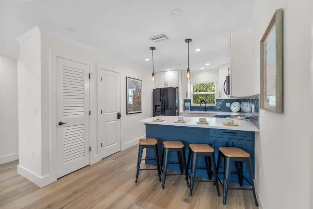 2840 W Gulf Drive Sanibel FL 33957