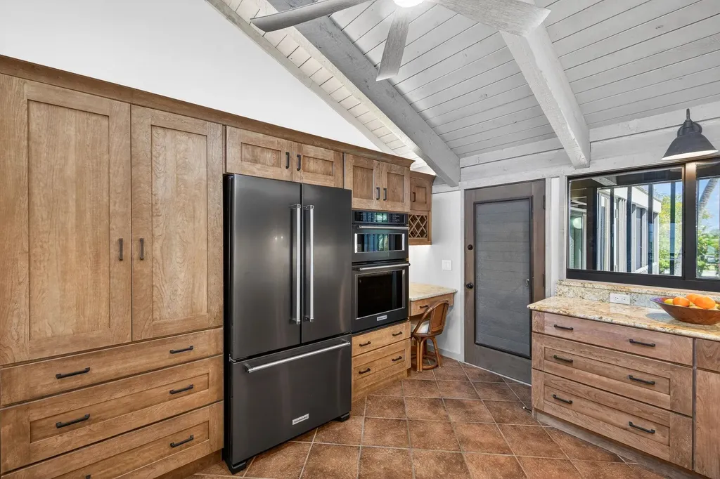 3777 W Gulf Drive Sanibel FL 33957