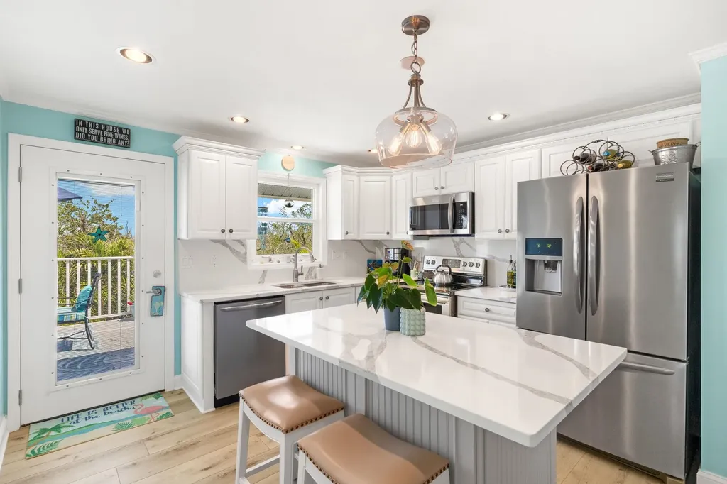 970 Sand Castle Road Sanibel FL 33957