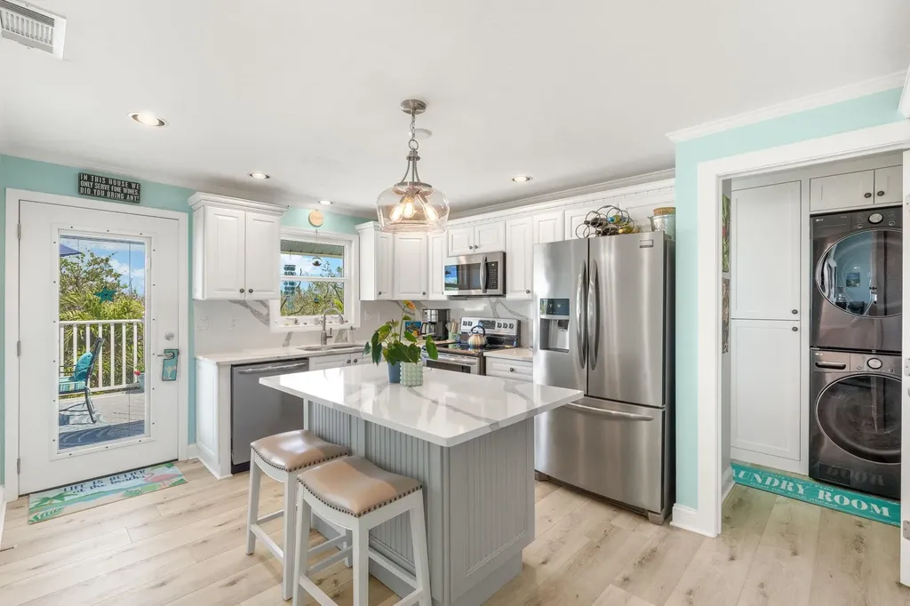970 Sand Castle Road Sanibel FL 33957