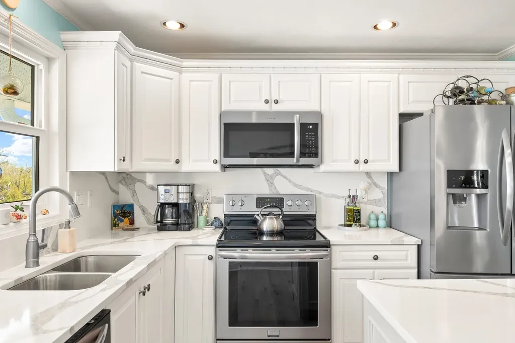 970 Sand Castle Road Sanibel FL 33957