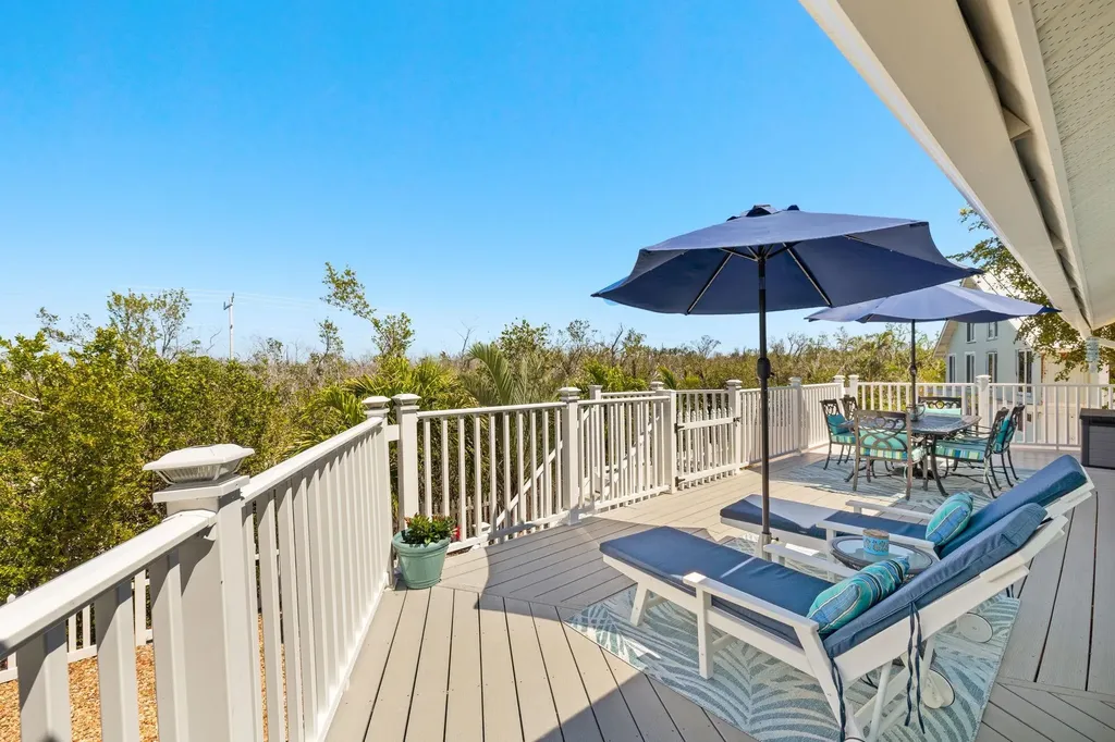 970 Sand Castle Road Sanibel FL 33957