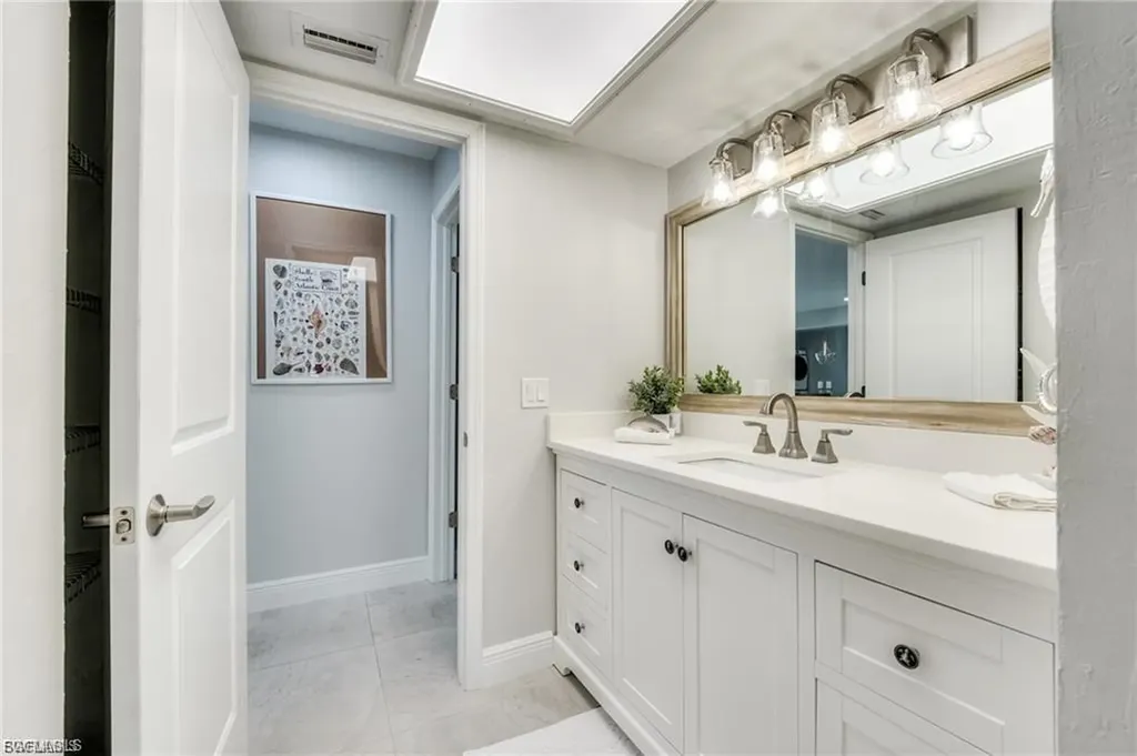 785 Rabbit Road Sanibel FL 33957