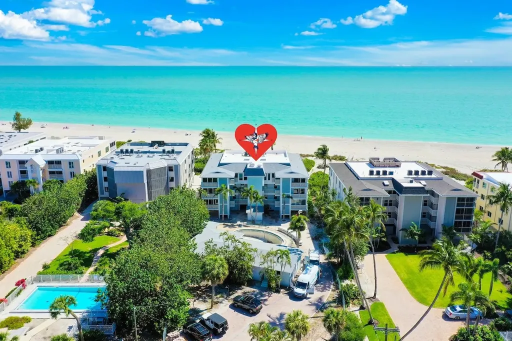 3013 West Gulf Drive Sanibel FL 33957-4207
