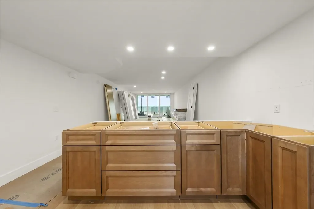 3013 West Gulf Drive Sanibel FL 33957-4207